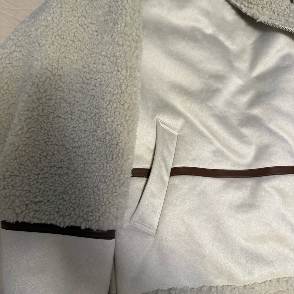 PrettyLittleThing Cream Shearling Jacket - Picture 4 of 14
